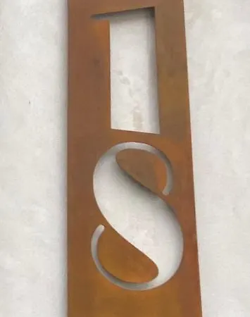 Le 18vb * Montreuil (Pas-de-Calais)